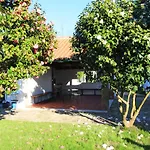 Casa Dos Ouricos بيت للعطل